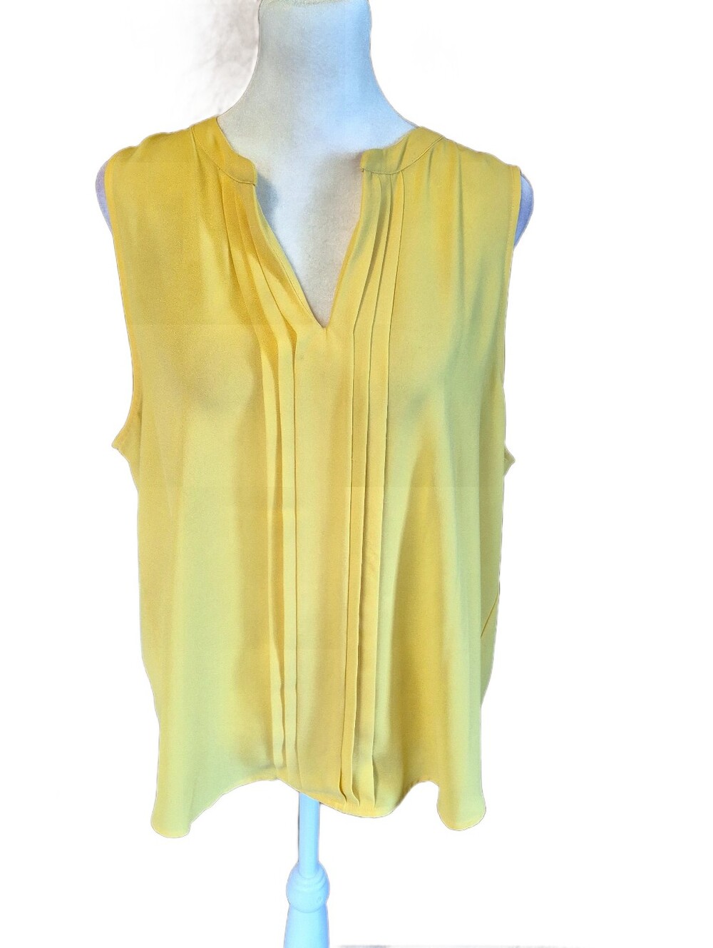 41 Hawthorn Sleeveless Pleated V-Neck Top in Yellow